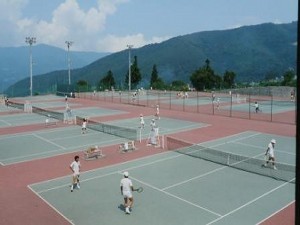 テニスコート