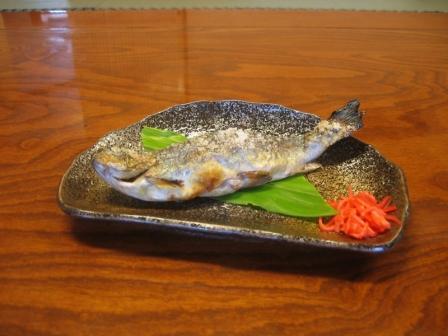 虹鱒の塩焼き