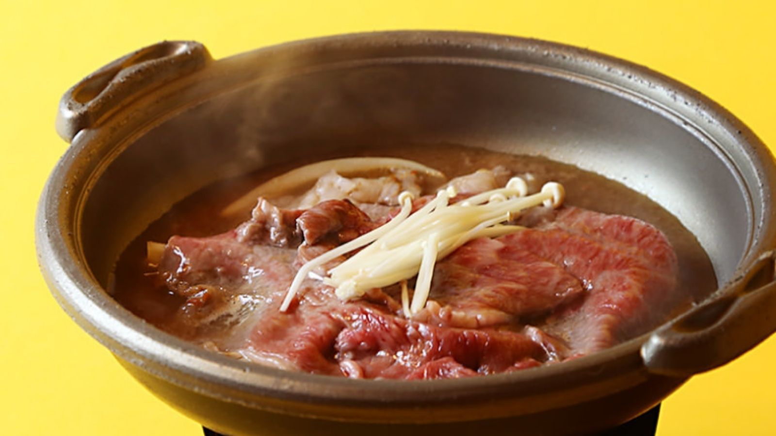 上州牛A5等級を使った、中華風陶板焼き