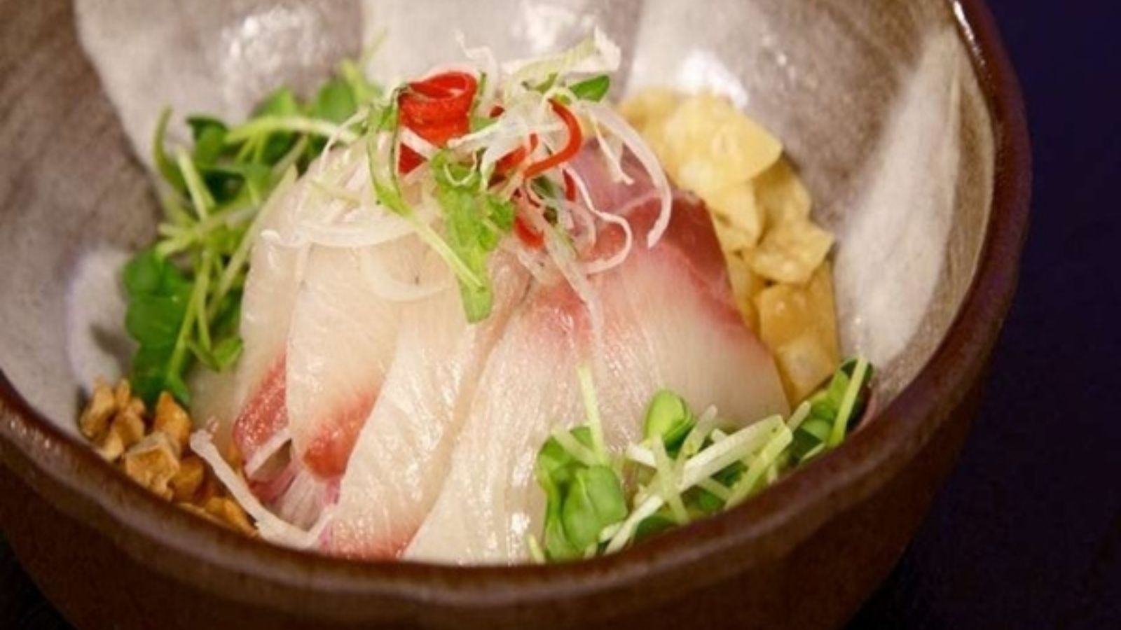 【夕食一例】「白身魚のヌーベルシノア」・・・お刺身として。