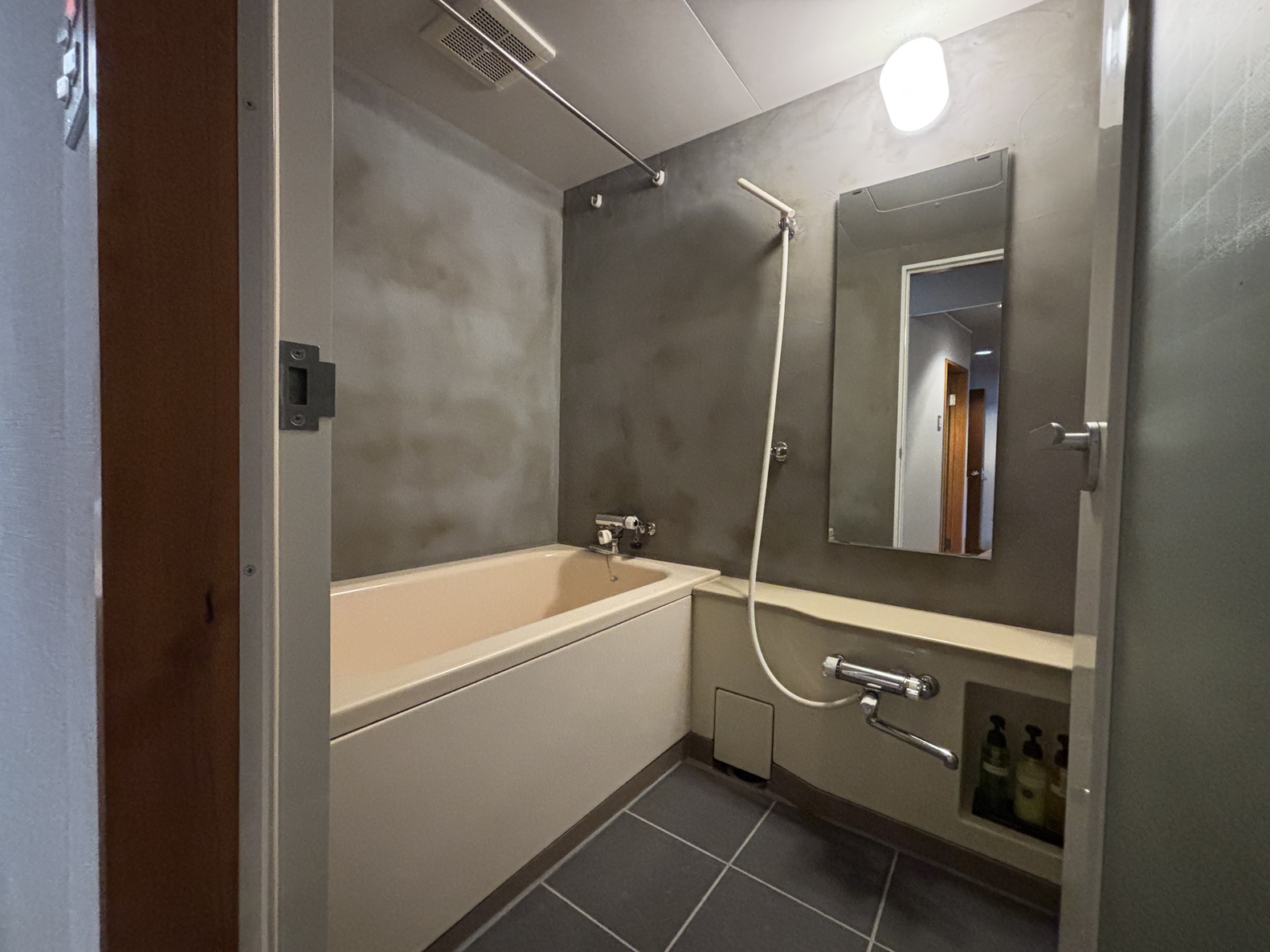 和室デラックスバスルーム