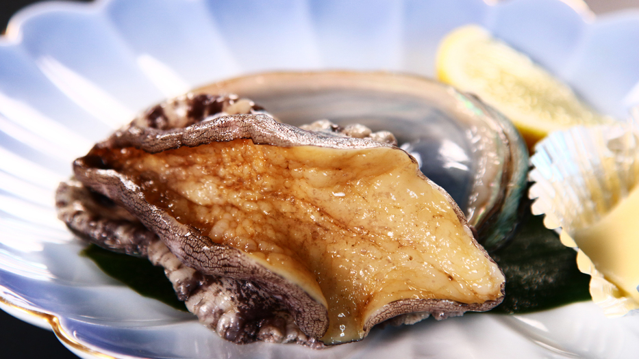 夕食例アワビの踊り焼き