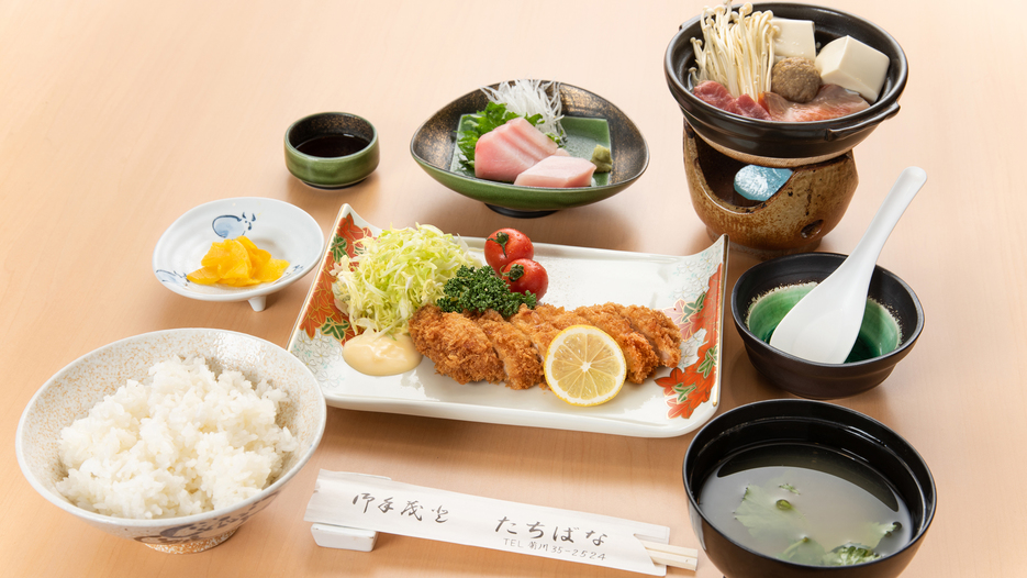 *お夕食／日替わり和定食（一例）
