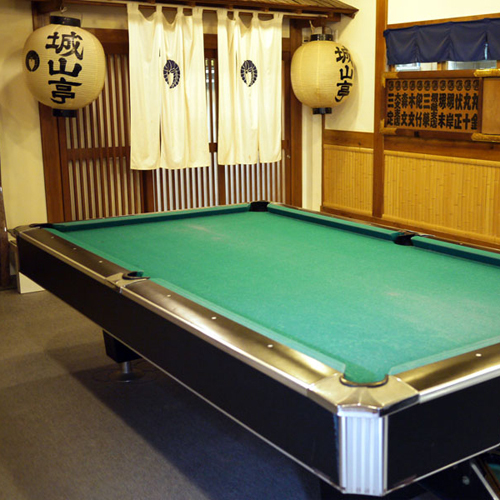 *ビリヤード台
