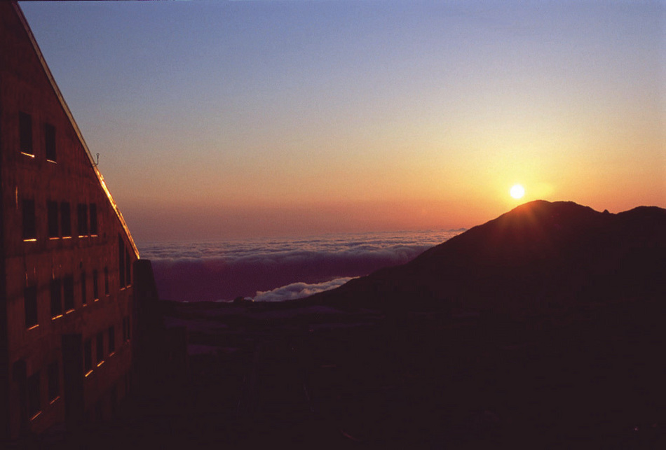 ホテルからの夕景