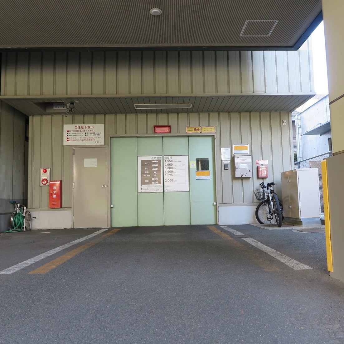 敷地内立体駐車場