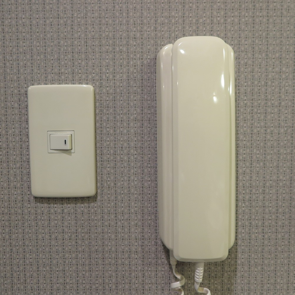 【男性大浴場】内線電話