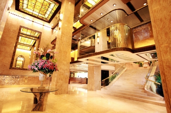 リーガル・カオルーンホテル(富豪九龍酒店)(REGAL KOWLOON HOTEL 