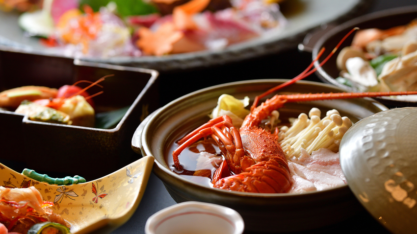 【美食洗練会席】＜伊勢海老＋伊勢志摩産ポーク＋旬の鮮魚＞品数は適度に、一皿一皿にこだわりを込めた品々
