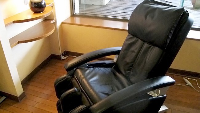 マッサージチェア（6F中通路に2台）