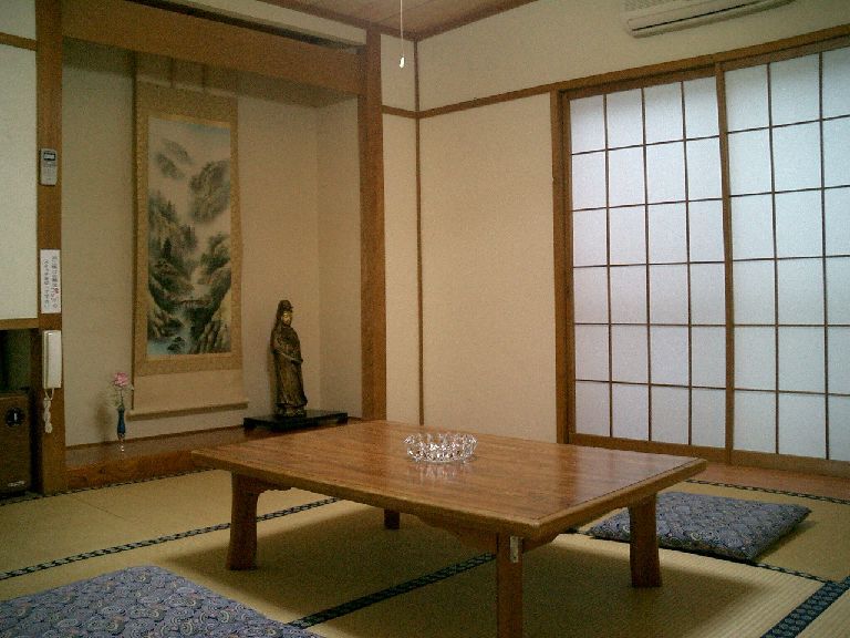 Tamakiya Interior 1