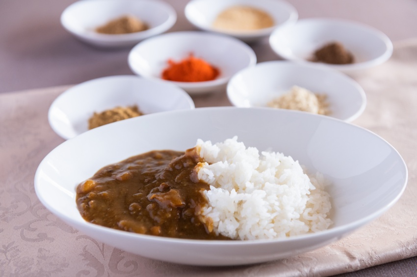 大人気の名物朝カレー！