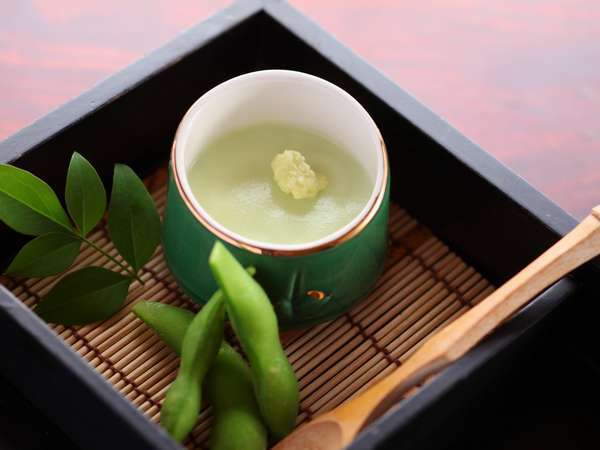 【枝豆豆腐】旬の枝豆を漉して作ってみました。初夏〜夏にかけての一品