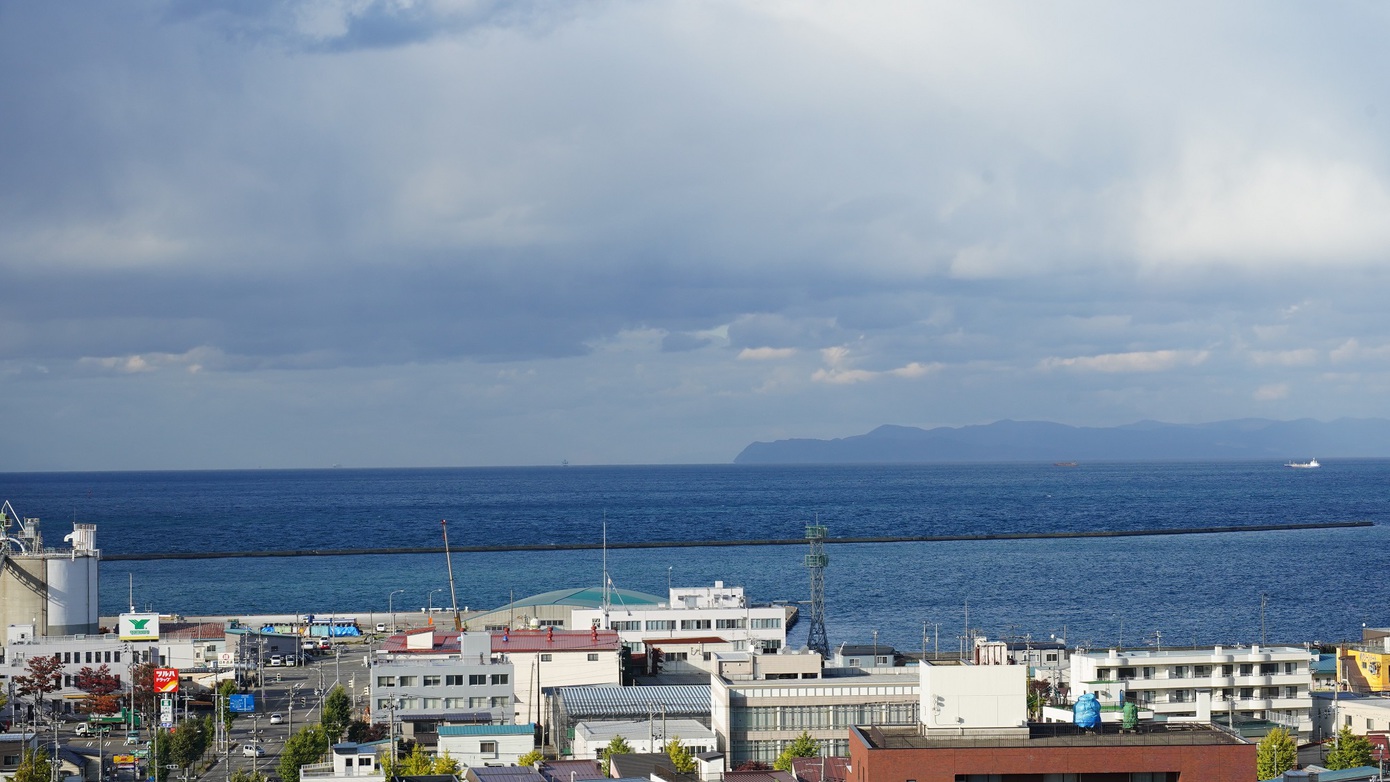 ホテルから眺める陸奥湾