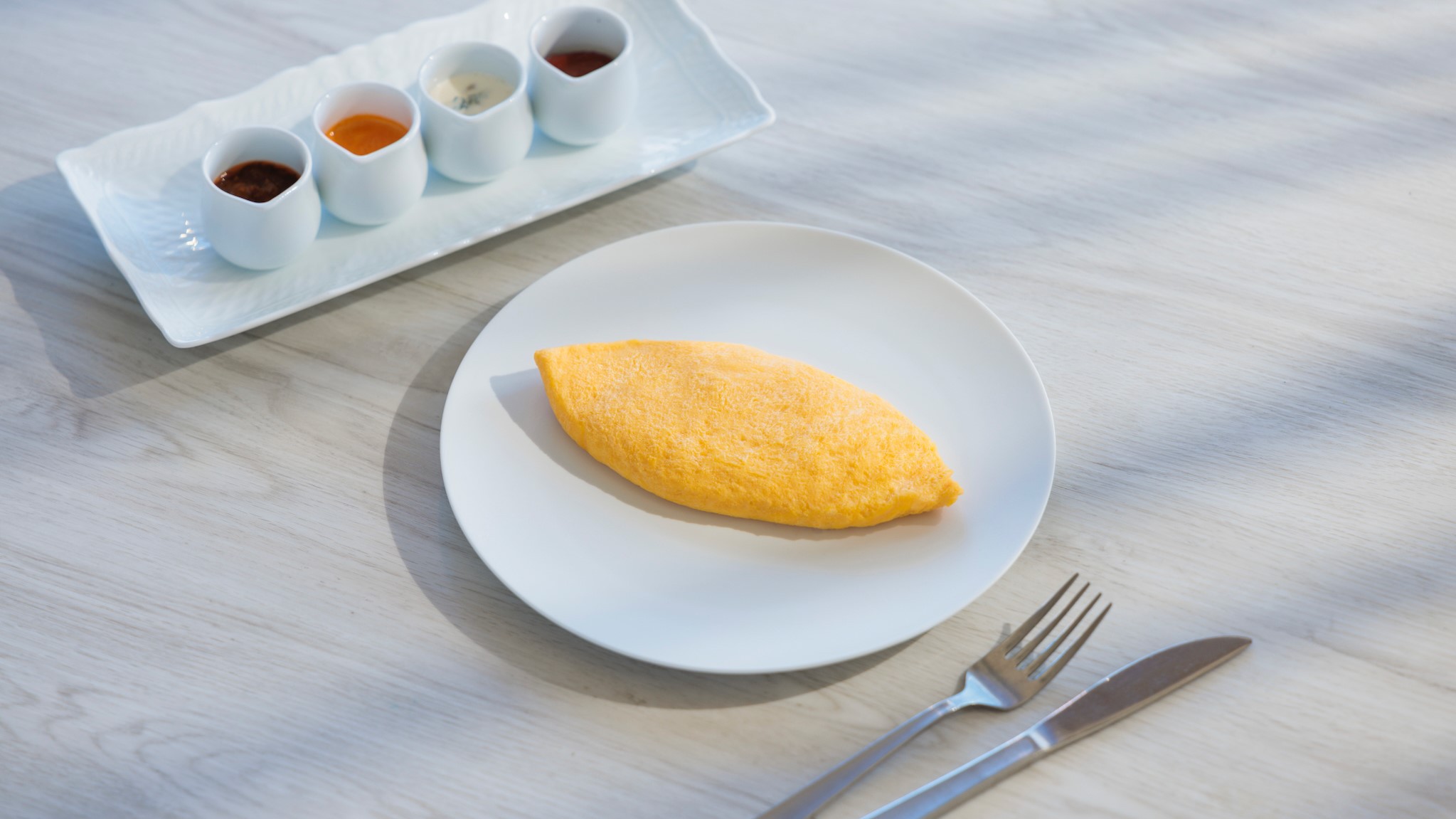 【朝食】「能登」宝達志水町の「ナカヤマエッグ」の高品質なたまごを使った、ふわとろの特製オムレツ