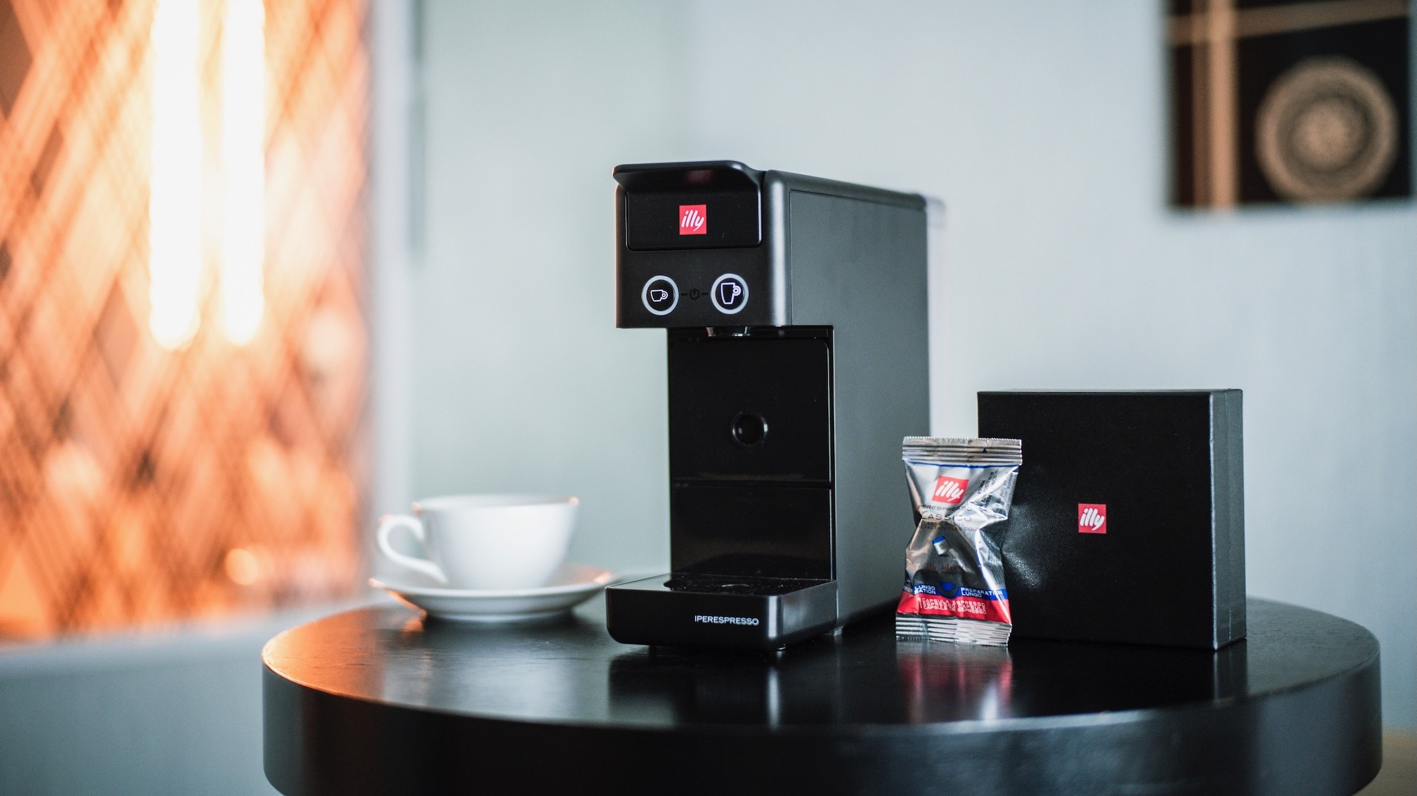 イタリアの老舗エスプレッソブランド『illy』のコーヒーマシーン