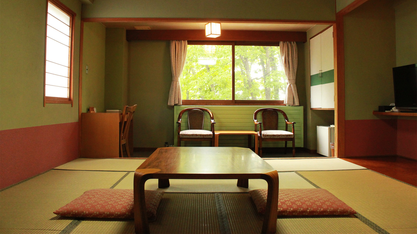 Hotel Astoria (Nagano) Hotel Astoria (Nagano) is a popular choice amongst travelers in Nagano, whether exploring or just passing through. The property features a wide range of facilities to make your stay a pleasant experie