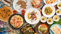 夏特定日 ビュッフェ1泊2食（夕食17:30）宿泊プラン／販売期間 8/8～8/17