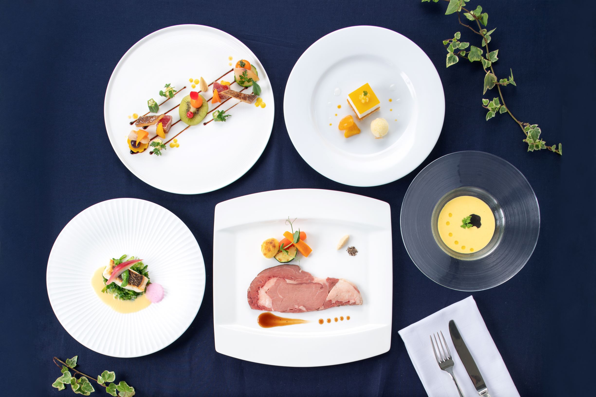 【カジュアル】お肉料理とお魚料理が両方愉しめるフレンチコース《ペルル》