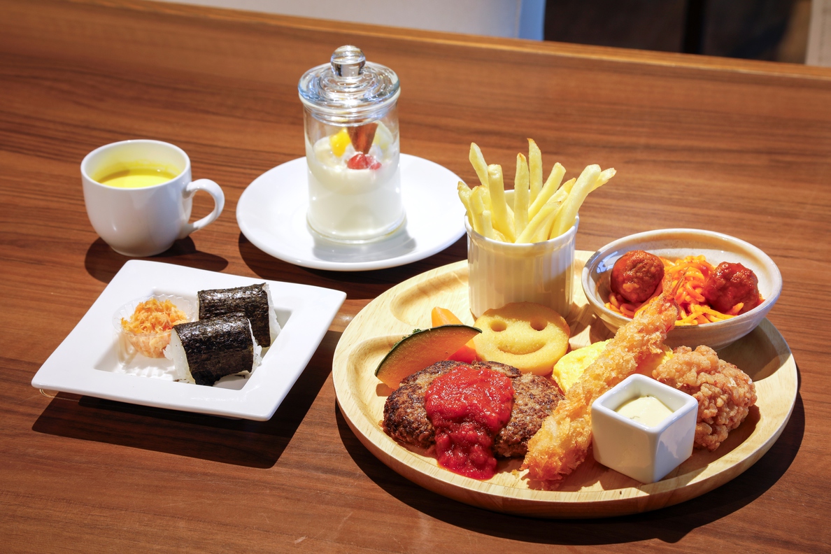 幼児夕食（はなり）