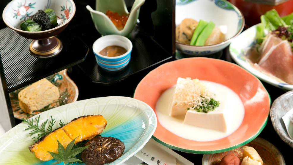 【別館・竹林庭瑞穂】朝食一例