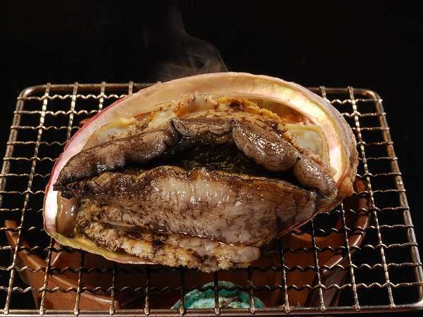 別注人気のあわび踊り焼き（一例）