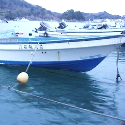桜荘美味しいものを獲る漁船