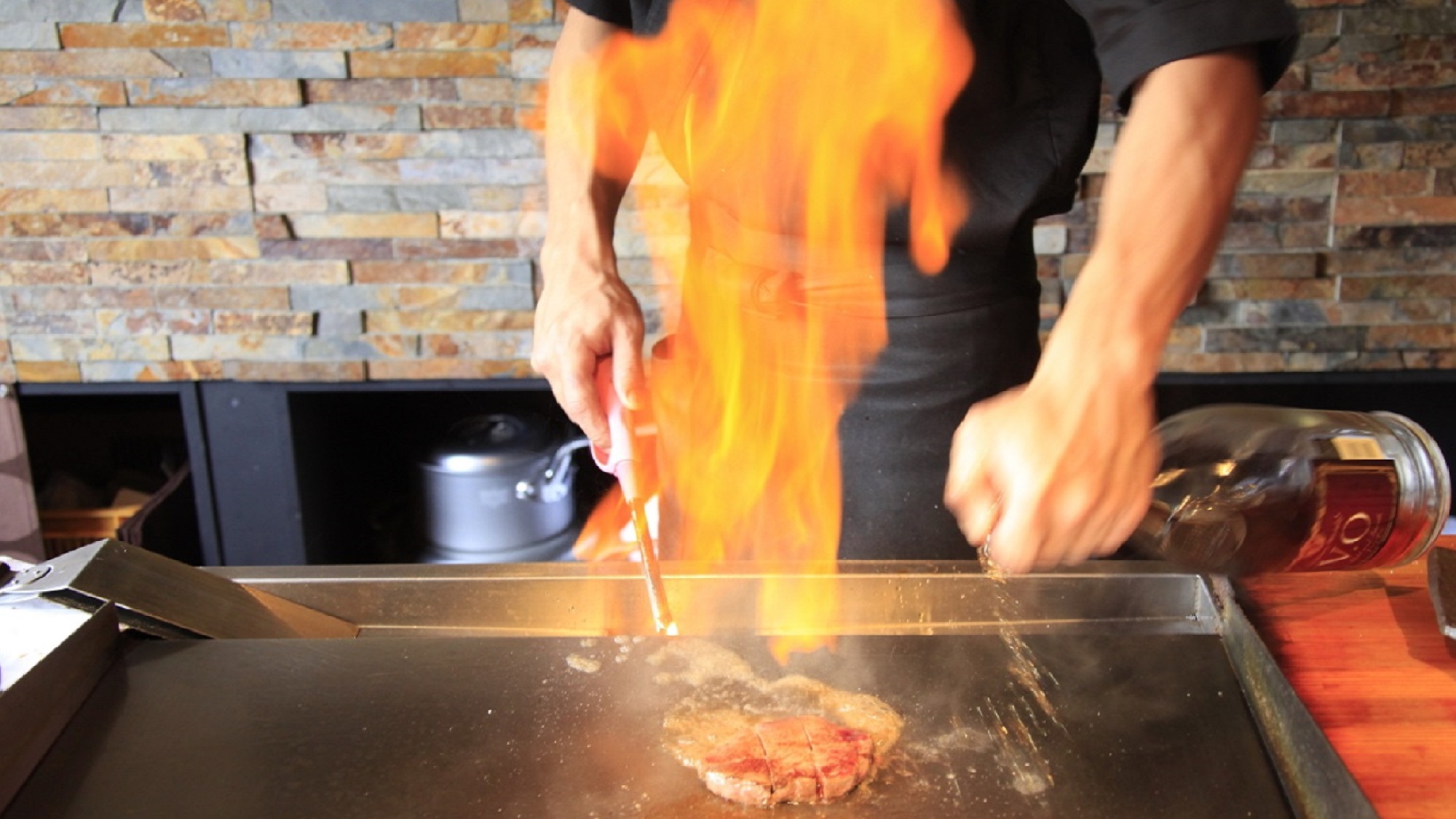 料理長こだわりの一品をどうぞ