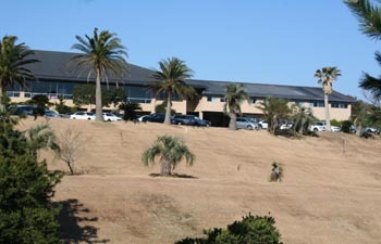 伊豆下田カントリークラブ南伊豆入間のゴルフ場。宿より車で約１５分（約９キロ）