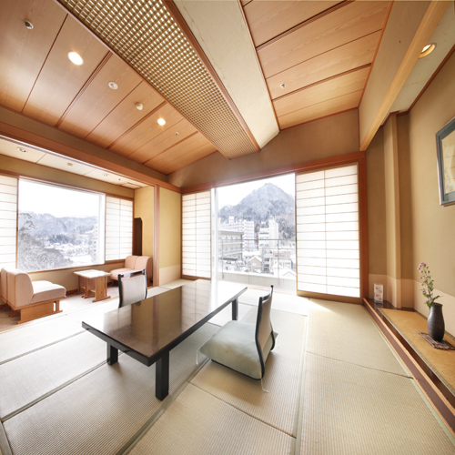 Japanese-Style Room (Corner)