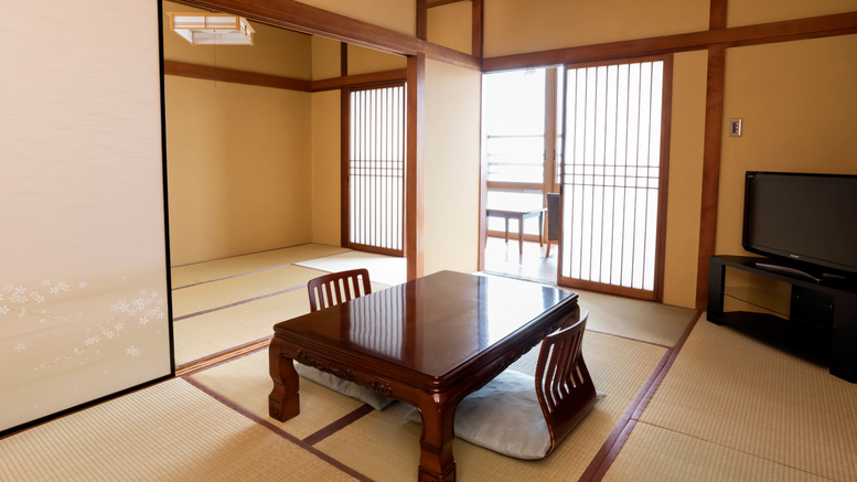 Futatsushima Kanko Hotel Stop at Futatsushima Kanko Hotel to discover the wonders of Ibaraki. Featuring a satisfying list of amenities, guests will find their stay at the property a comfortable one. Free Wi-Fi in all rooms, f