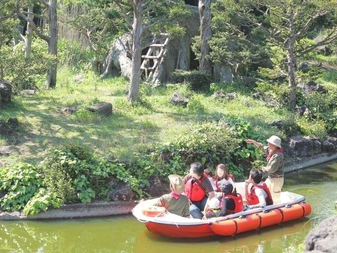 伊豆シャボテン動物公園アニマルボートツアーズ