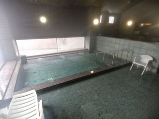 �t�x�݁I�Ƒ����s�E���Ɨ��s�͐X�̒��̉���h�ł����ɔ��܂낤�I��3���l�ȏ�4������I1��2�H�t�v����