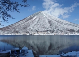 冬の中禅寺湖
