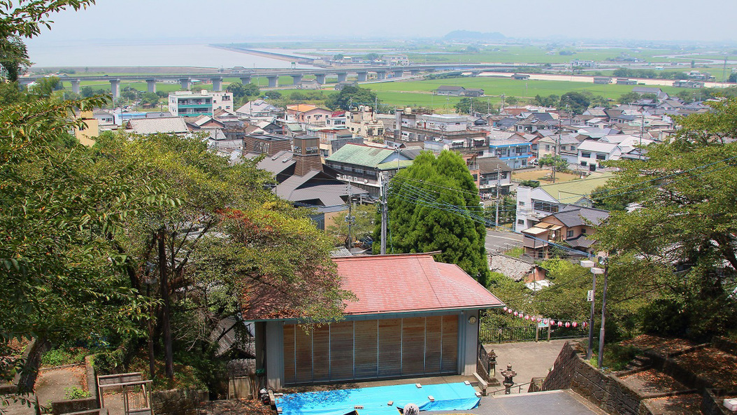 *日奈久温泉神社から望む町並み