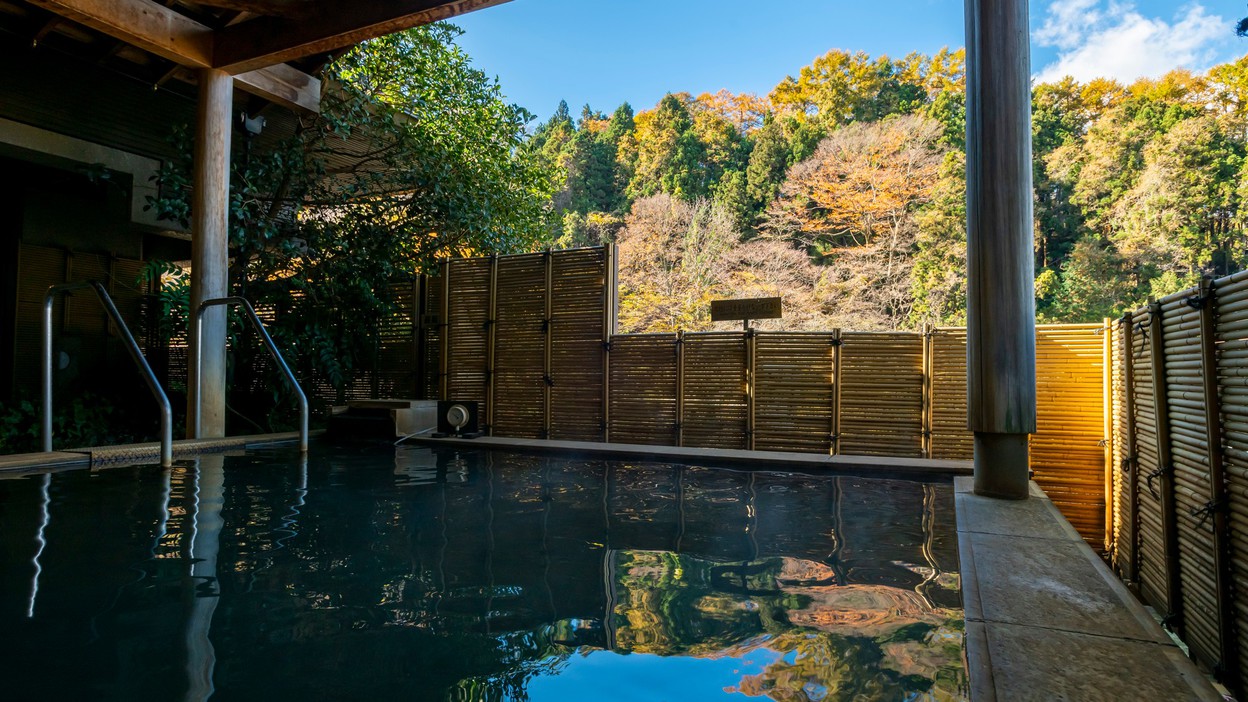 良質な泉質も特徴のひとつ。滑らかなお湯と柔かな香りです。