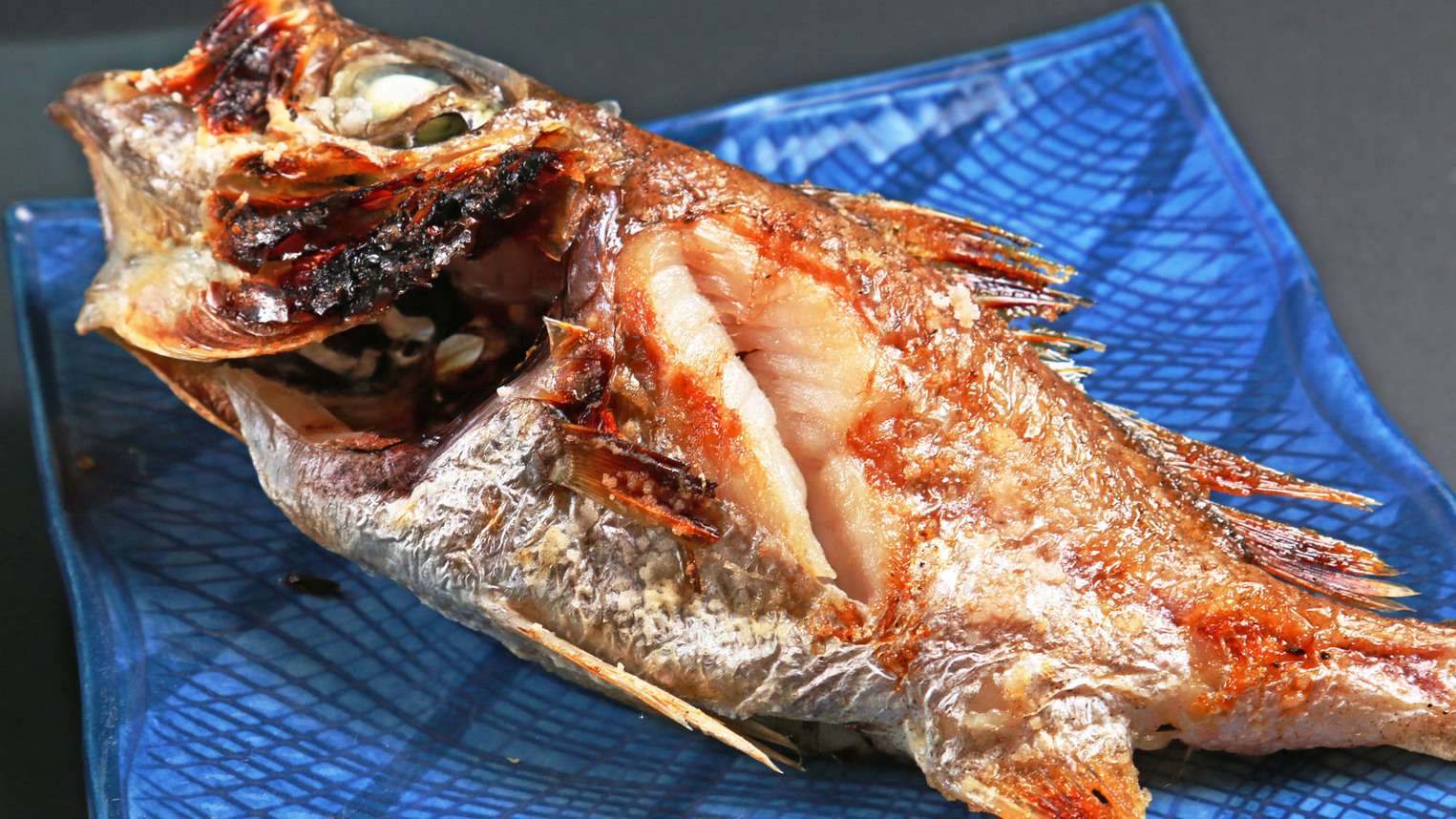 お食事例旬な魚を焼き魚で