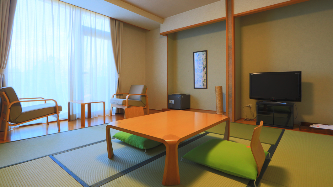 【客室-和室8畳-】足を伸ばしてゆっくり寛げる空間