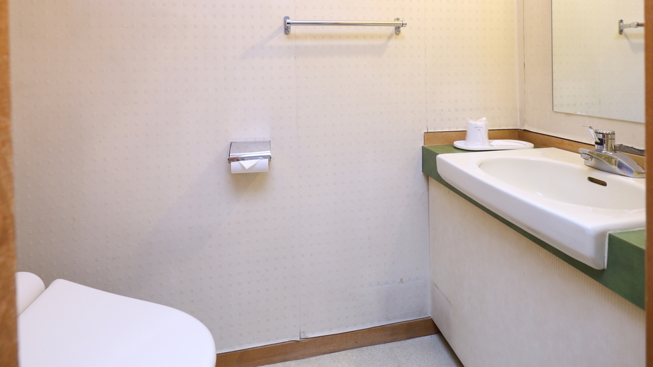 【低層階】シングル／9.5平米（バスなし・眺望なし）