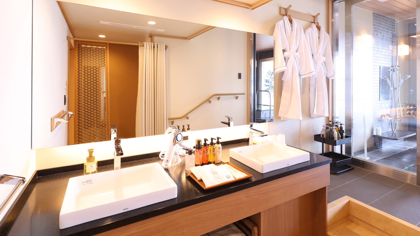 【吉祥・天祥】最上階・半露天風呂付スイート／105平米／〜5名