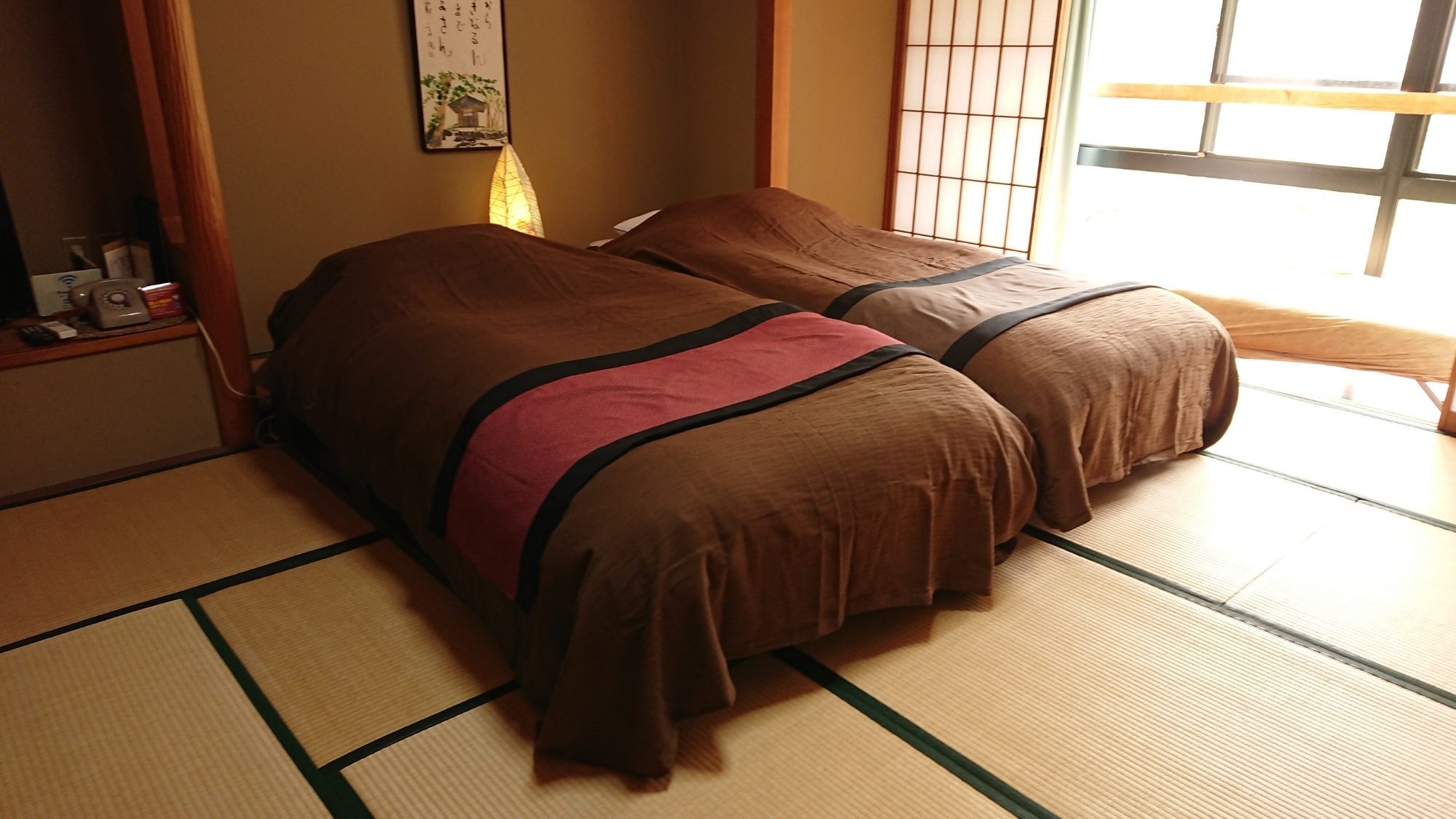 【和ベッド客室】山を眺める静かなお部屋にベッドを新設いたしました