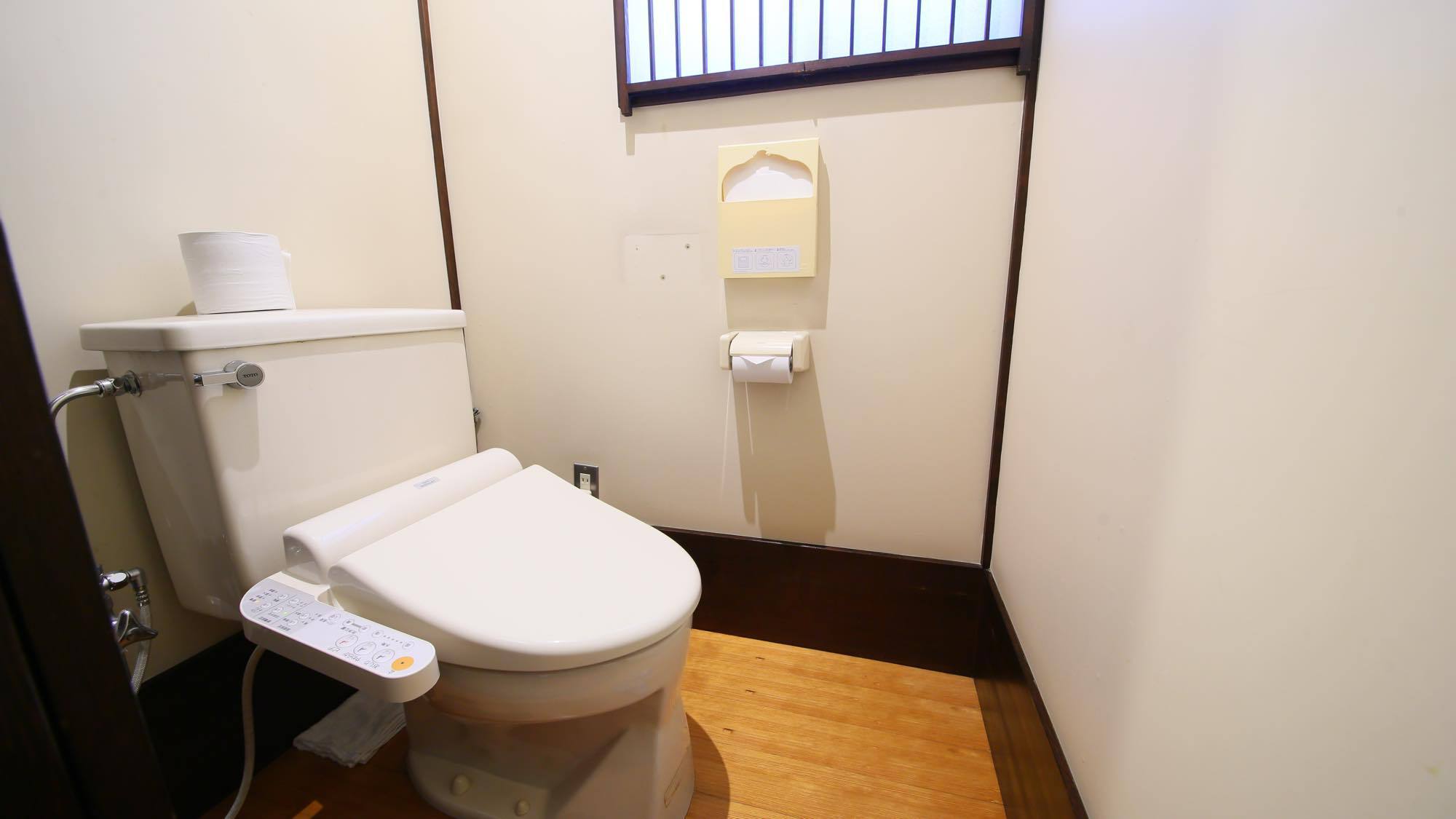【和室6畳】トイレ