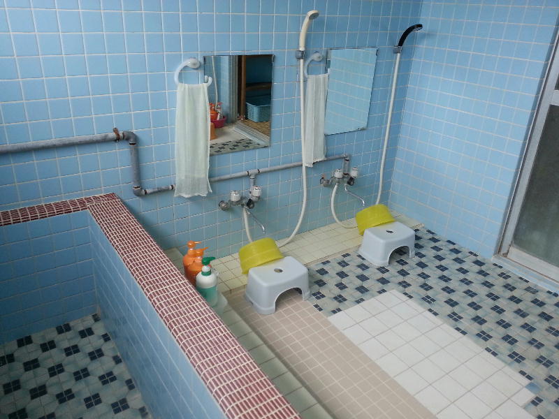 男性用お風呂２名側