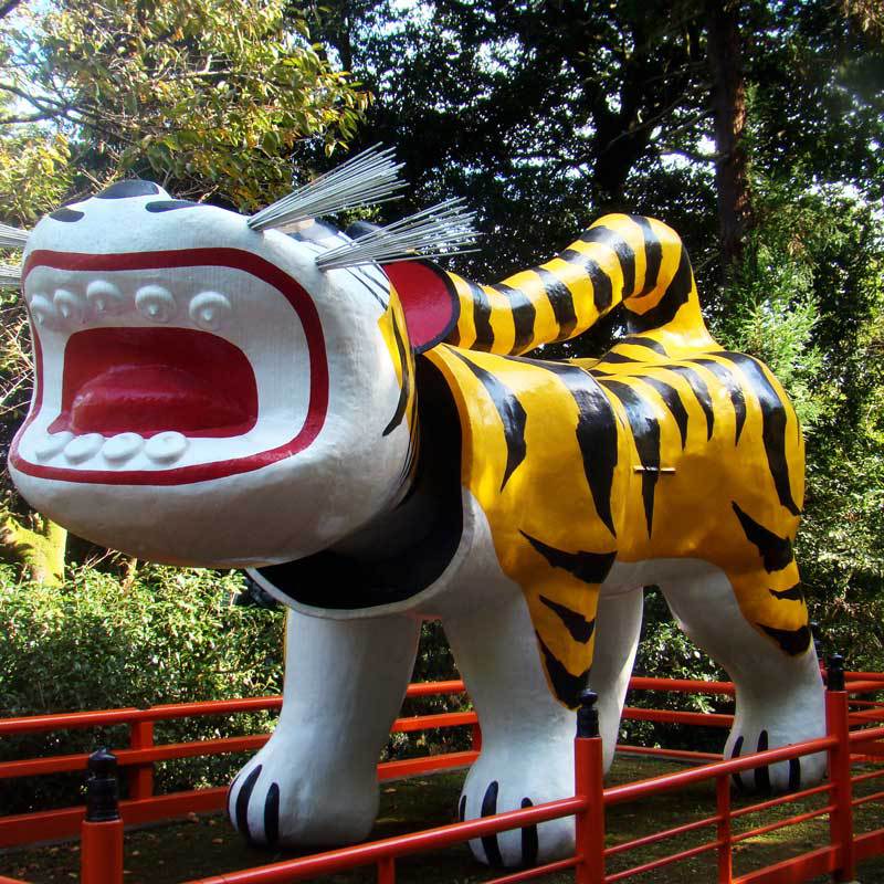 【観光】朝護孫寺虎の張り子阪神タイガースゆかりの神社