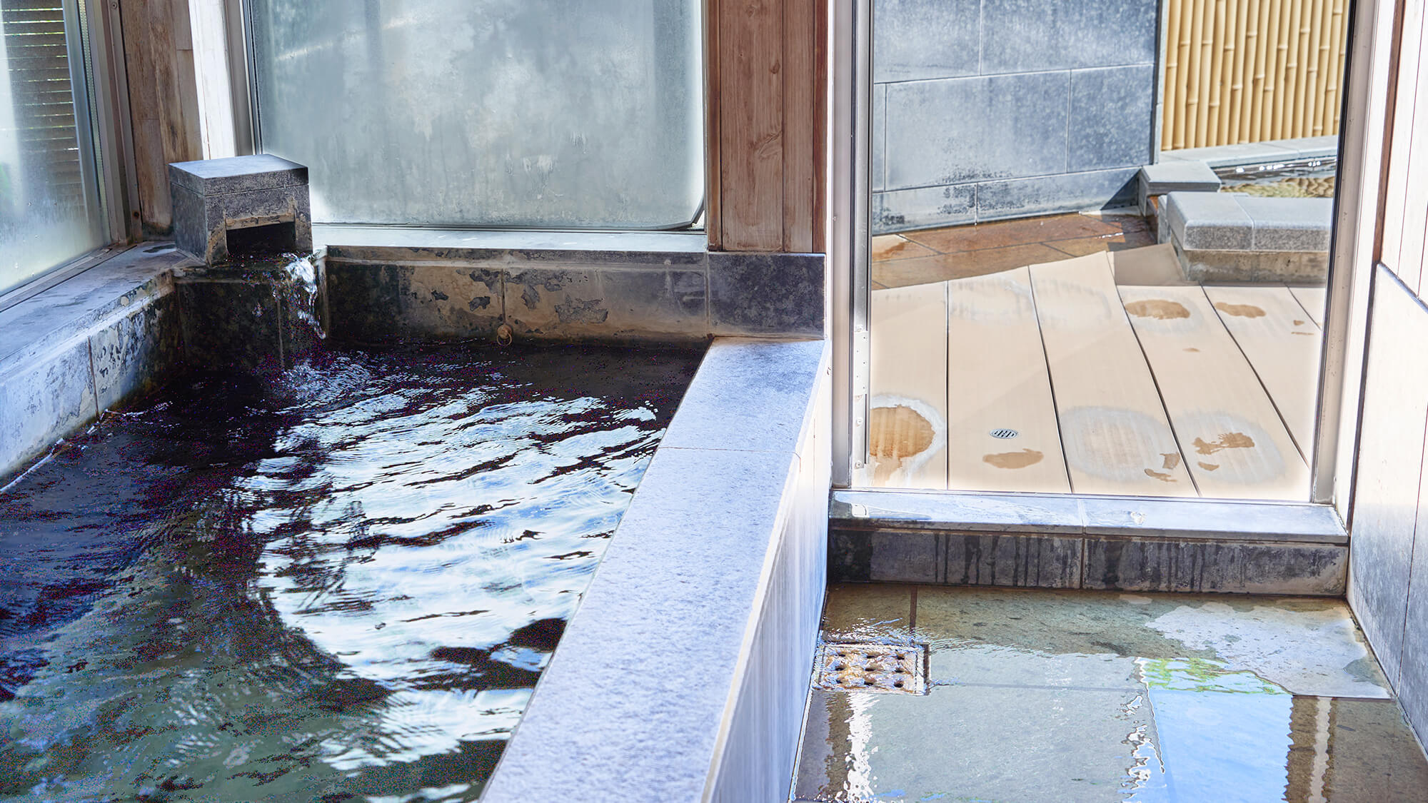 露天風呂付き離れ「花れい」