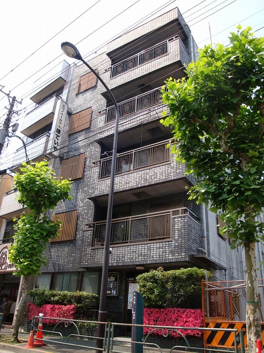 本館『ほていや』の全景 ②