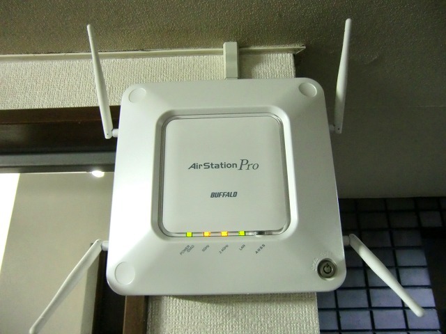 本館『ほていや』のWi-Fi ステーション