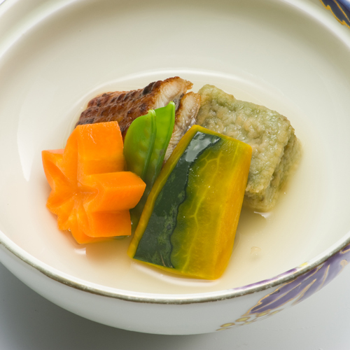 【夕食例】シンプルな中にもしっかりとした味付けのお食事。