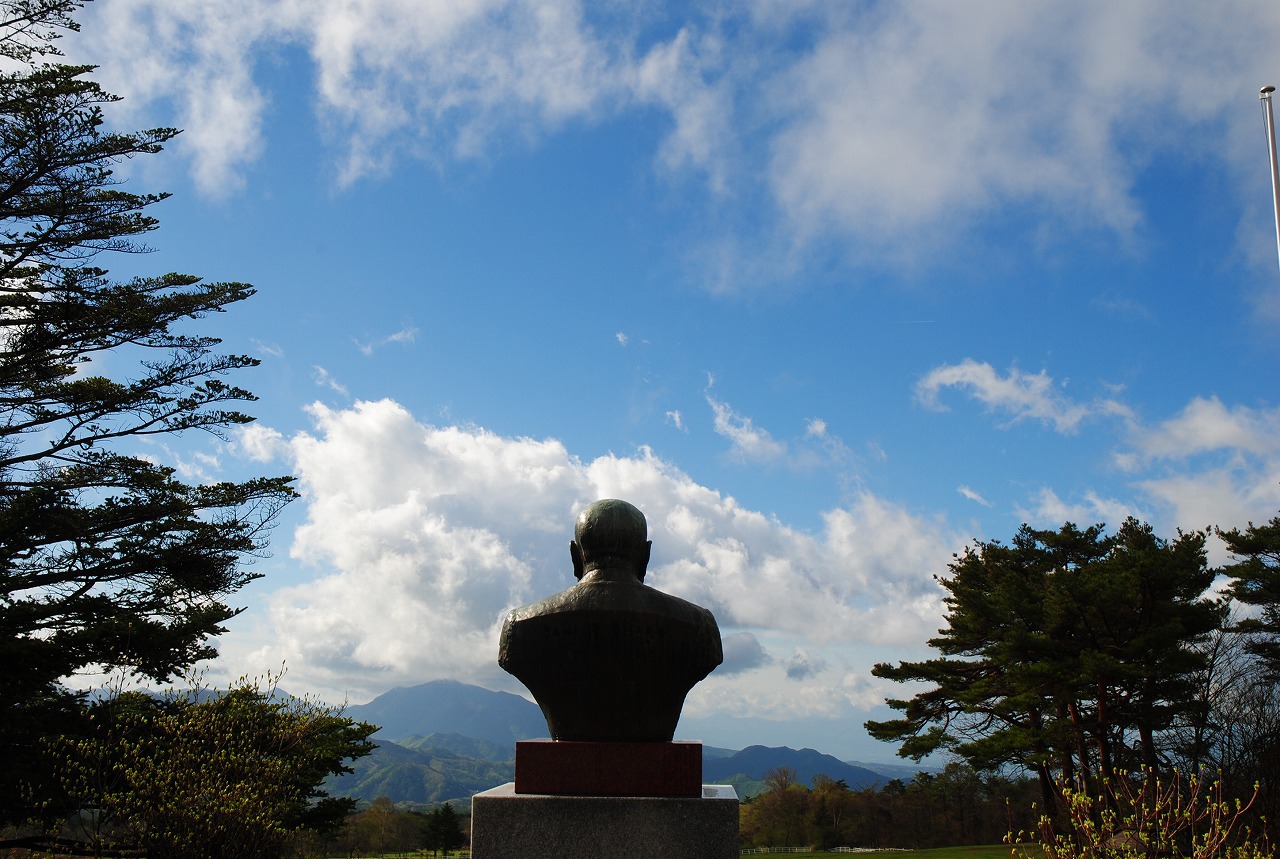 ポールラッシュ博士は今でも大好きな富士山を見続けています