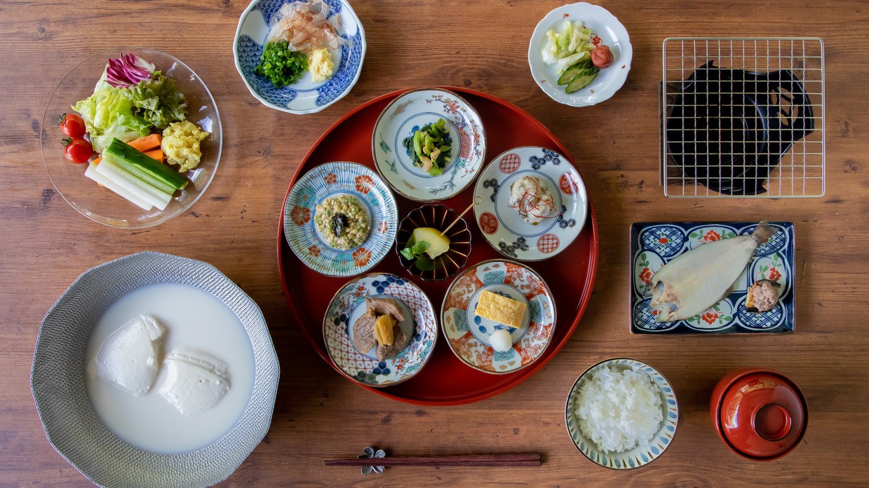 ご朝食 蓼科 山ごはん和朝食の「蓼科 山ごはん」をお楽しみください